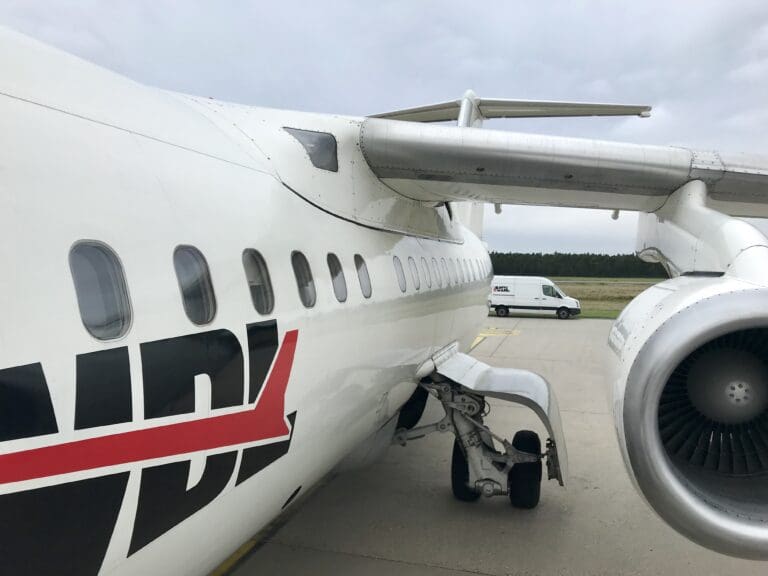 Not Quite Air France: Flying a Rare BAe 146 with WDL Aviation – Nuremberg to Paris CDG