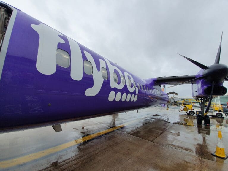 Remembering Flybe 1.0: Birmingham to Bordeaux on a Dash 8 Q400