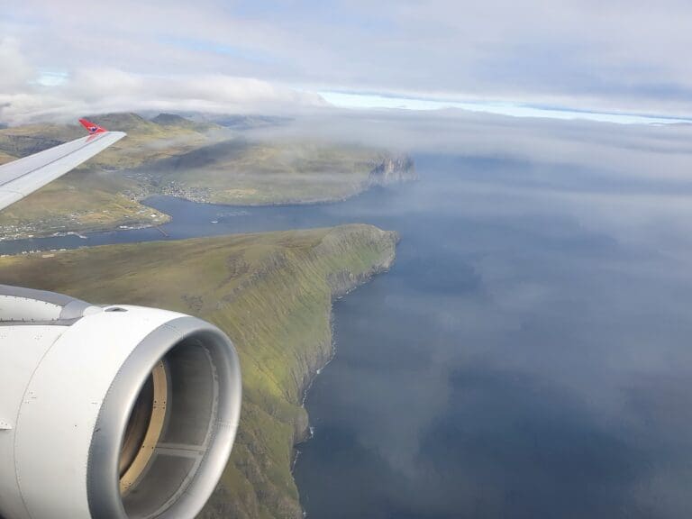 A Quick Hop on Atlantic Airways: Vágar to Edinburgh