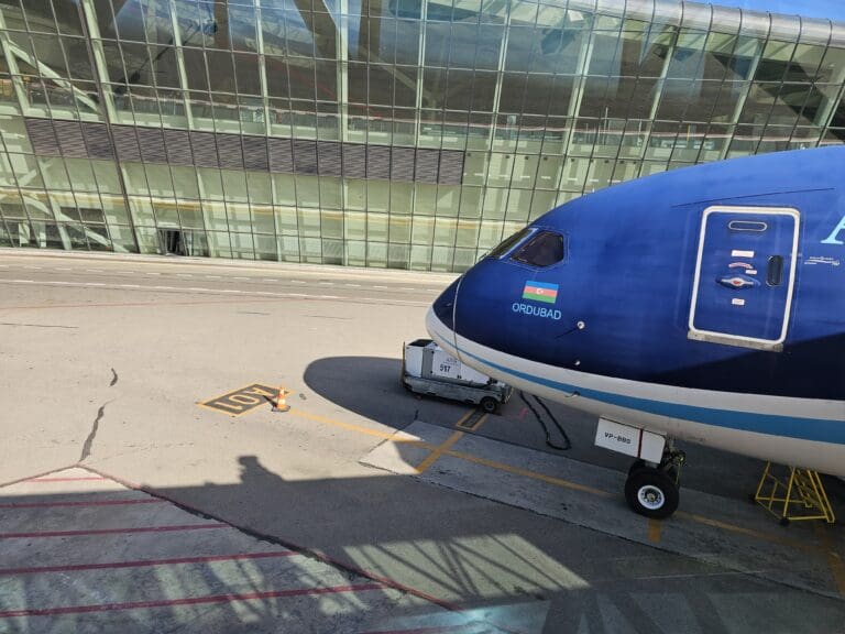 Flying an Azerbaijan Airlines 787 Across Europe: Baku to London Heathrow