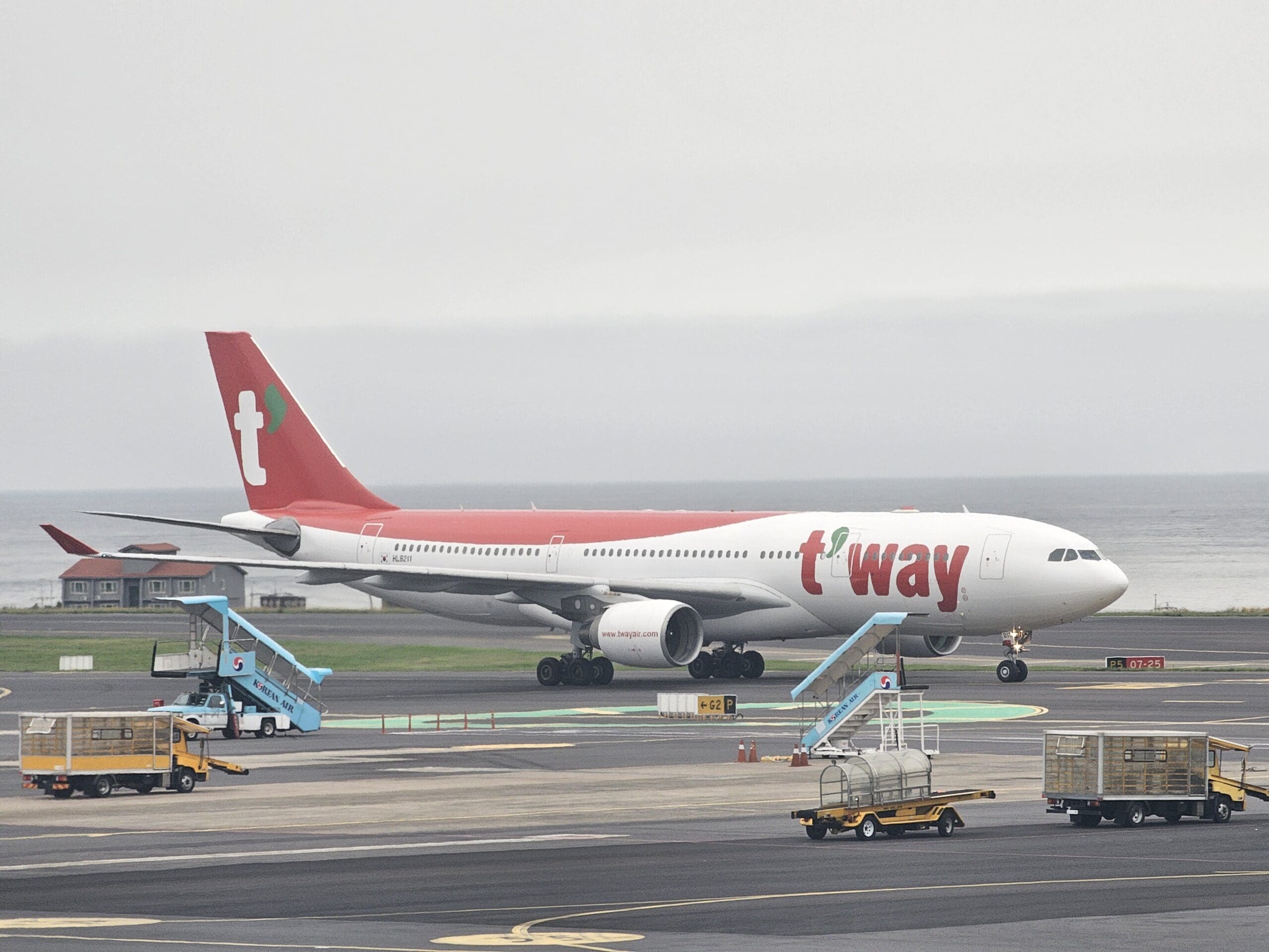 Flying T’way’s Airbus A330-200: Jeju to Seoul Gimpo