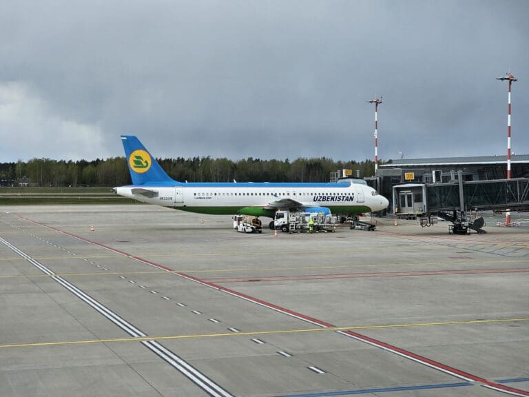 Flying Colourful Uzbekistan Airways: Riga to Tashkent on an A320