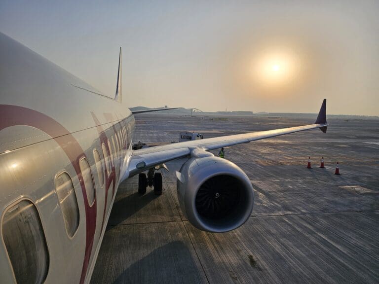Very Short Haul Done Very Well: Abu Dhabi to Doha on a Qatar Airways 737 MAX