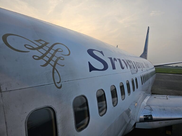 Flying the Rare Boeing 737-500: An Indonesian Adventure with Sriwijaya Air