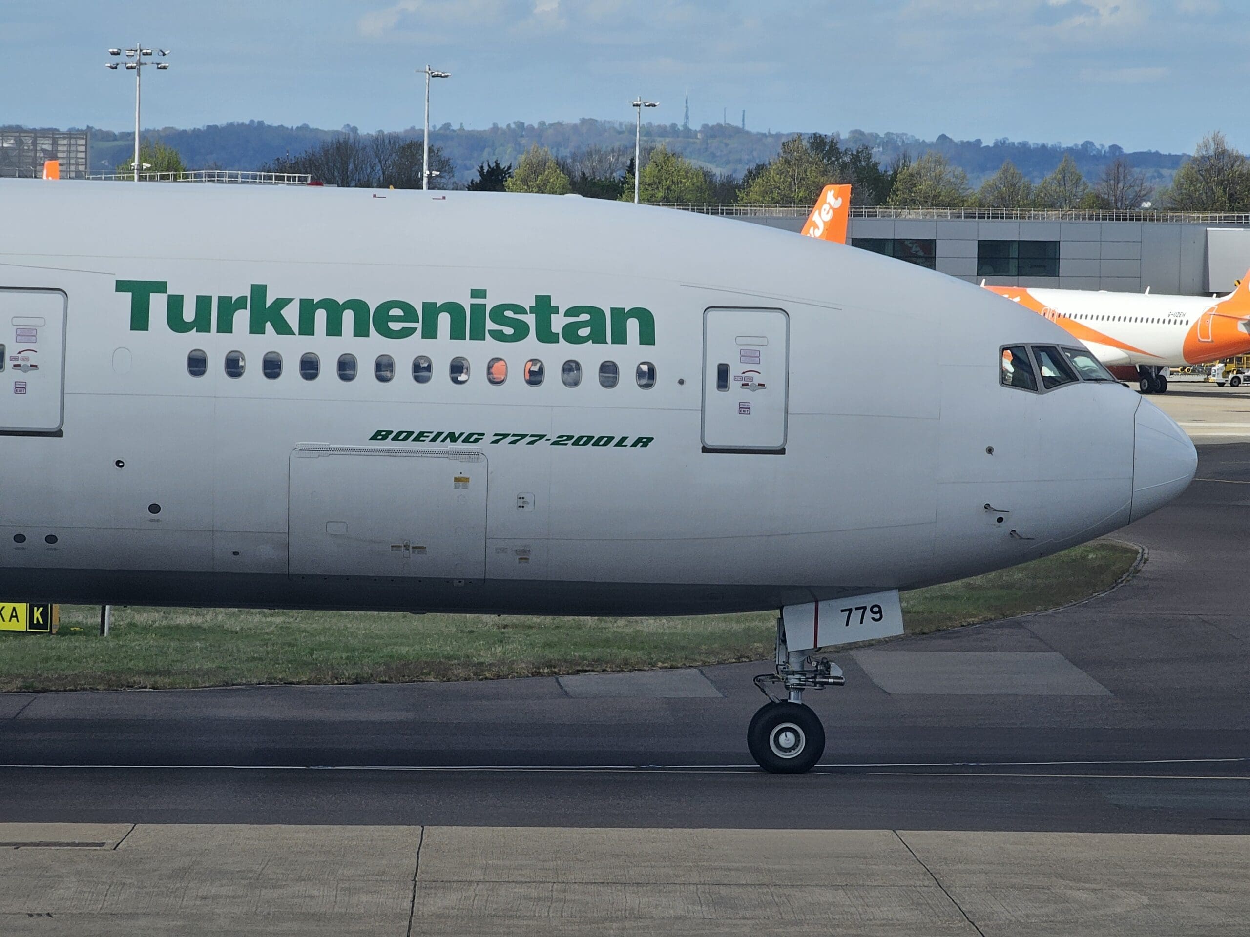 Flying Mysterious Turkmenistan Airlines on a Rare Boeing 777-200LR: London Gatwick to Ashgabat