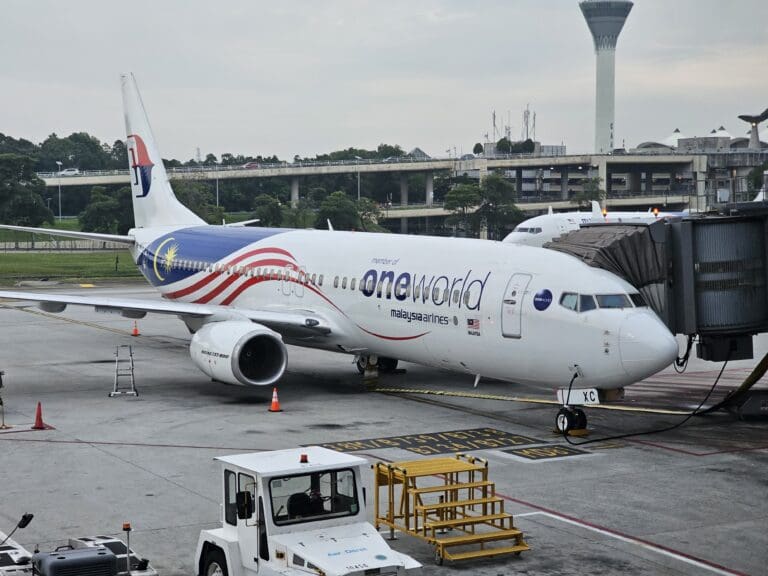 A Quick Domestic Hop on a Boeing 737-800: Kuala Lumpur to Penang with Malaysia Airlines