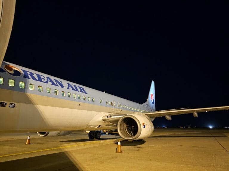 Review: Korean Air Boeing 737-900 – Jeju to Busan
