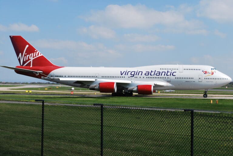 Time Travelling: Planespotting in Manchester in 2009