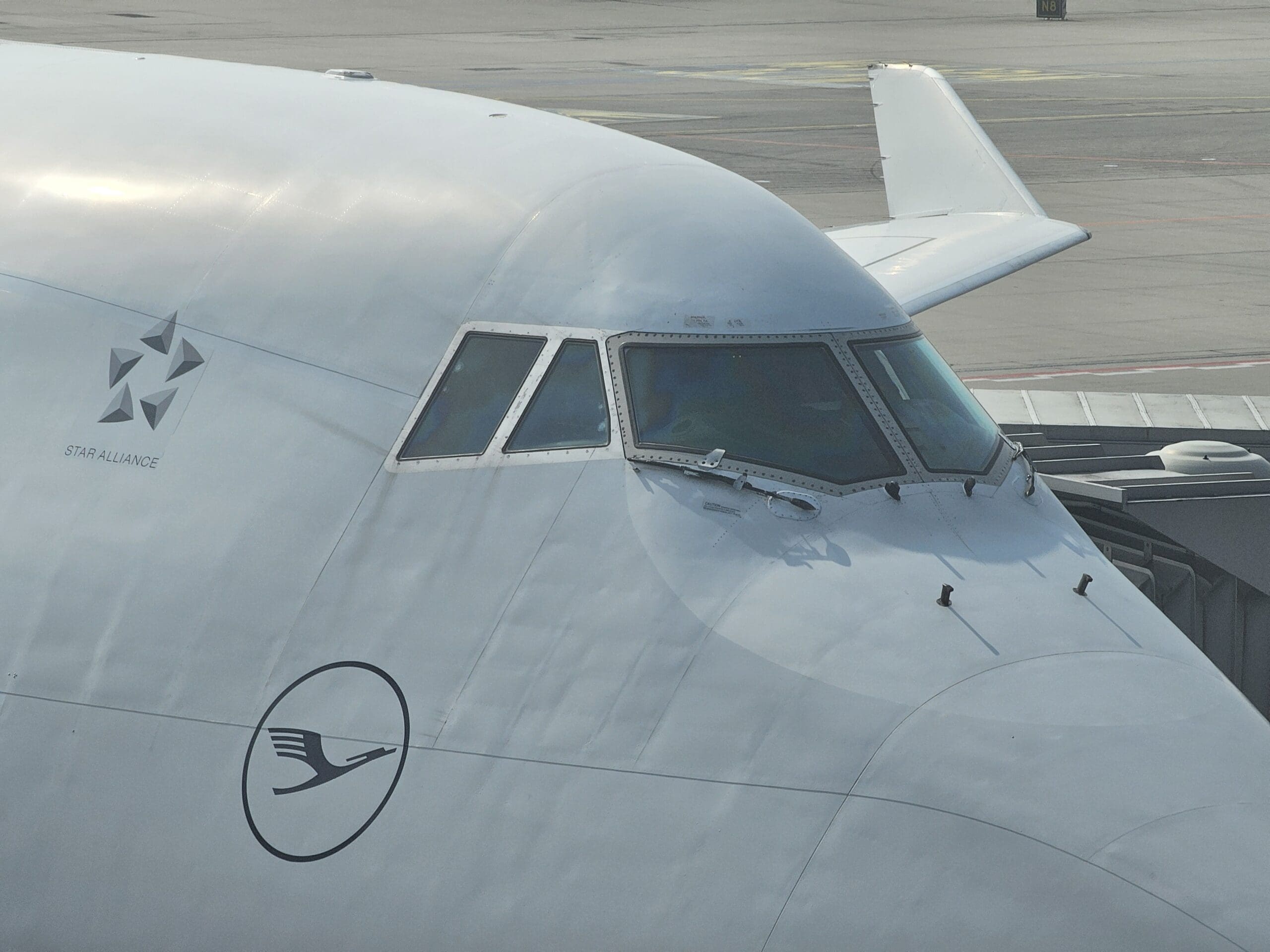 Flying the Boeing 747-400 for One Last Time: Frankfurt to Bengaluru with Lufhansa